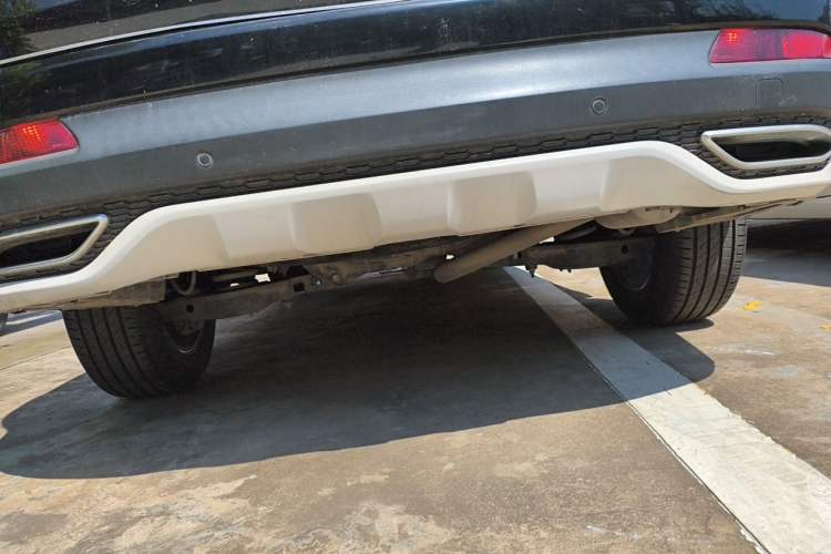 Used CHANGAN OSHAN COS1 2020 1.5T Automatic Rocket Exploration Limited Edition 7-Seater Chassis Rear