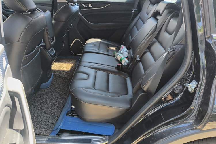 Used CHANGAN OSHAN COS1 2020 1.5T Automatic Rocket Exploration Limited Edition 7-Seater Left Rear Seat