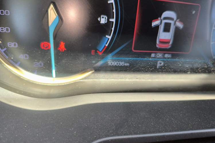 Used CHANGAN OSHAN COS1 2020 1.5T Automatic Rocket Exploration Limited Edition 7-Seater Odometer Close Up