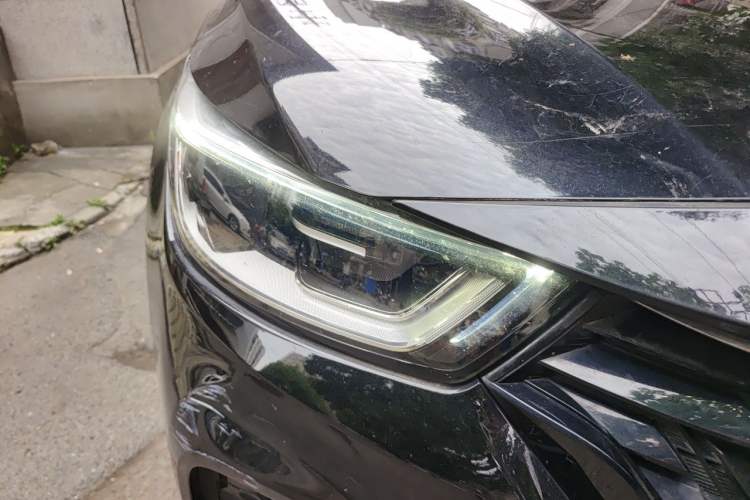 Used CHANGAN OSHAN COS1 2020 GT 2.0T Automatic YueShang Model 6 Seats Right Front Headlight