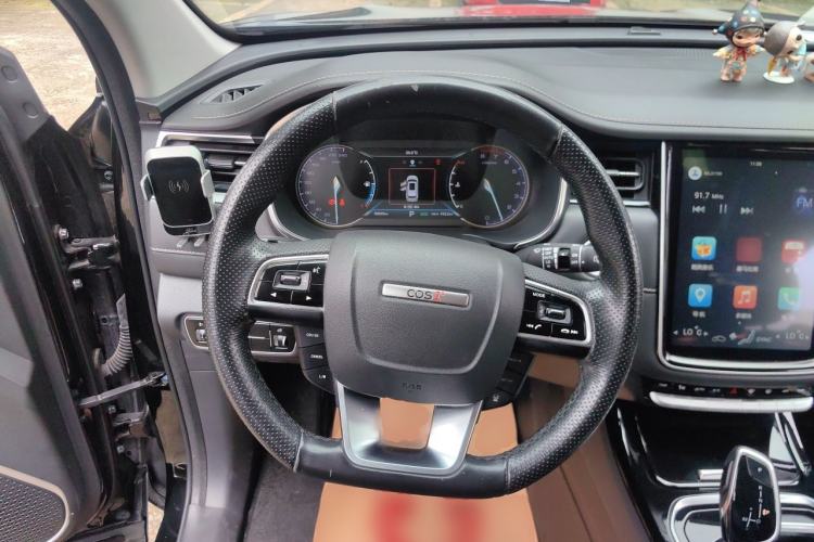 Used CHANGAN OSHAN COS1 2020 GT 2.0T Automatic Fashionable Smart Connect 6-Seater Steering Wheel