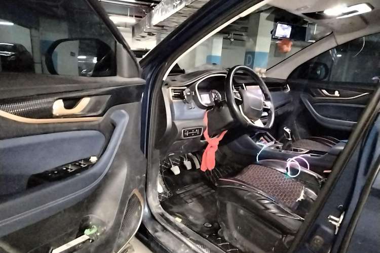 Used CHANGAN OSHAN COS1 2020 1.5T Manual YueShang Model 7 Seats Driver Seat