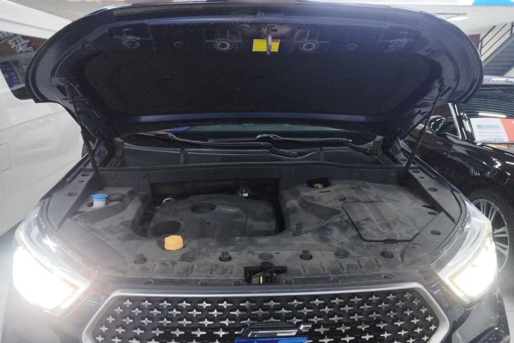 Used CHANGAN OSHAN COS1 2020 1.5T Automatic YueShang Model 7 Seats Engine Bay