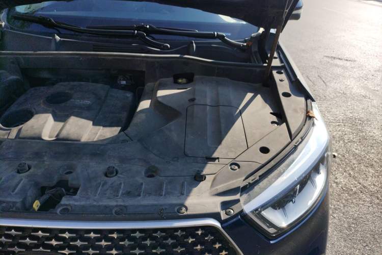 Used CHANGAN OSHAN COS1 2020 1.5T Automatic Rocket Exploration Limited Edition 7-Seater Engine Bay Left