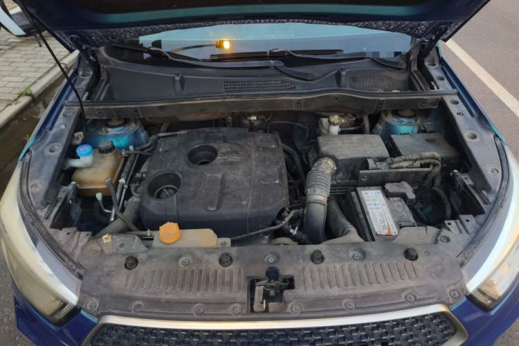 Used CHANGAN OSHAN COS1 2020 1.5T Manual YueShang Model 7 Seats Engine Bay