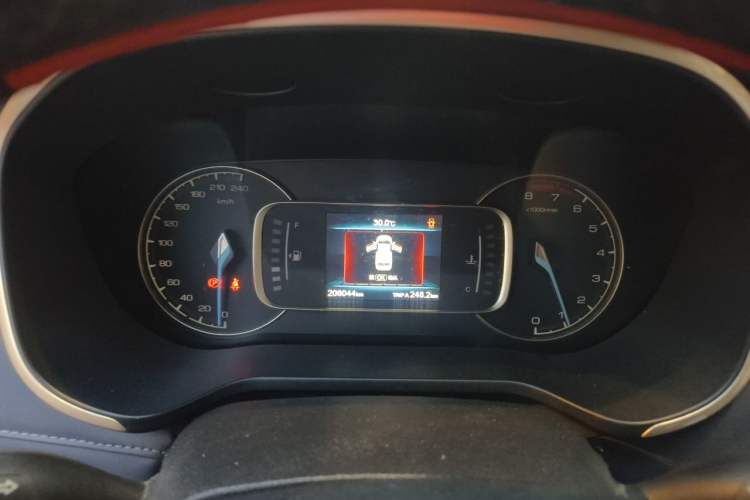 Used CHANGAN OSHAN COS1 2020 1.5T Manual YueShang Model 7 Seats Instrument Cluster