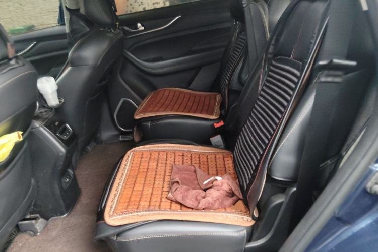 Used CHANGAN OSHAN COS1 2020 1.5T Automatic YueShang Model 6 Seats Left Rear Seat