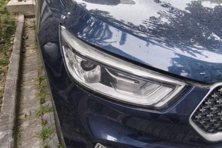 Used CHANGAN OSHAN COS1 2020 1.5T Automatic YueShang Model 6 Seats Right Front Headlight
