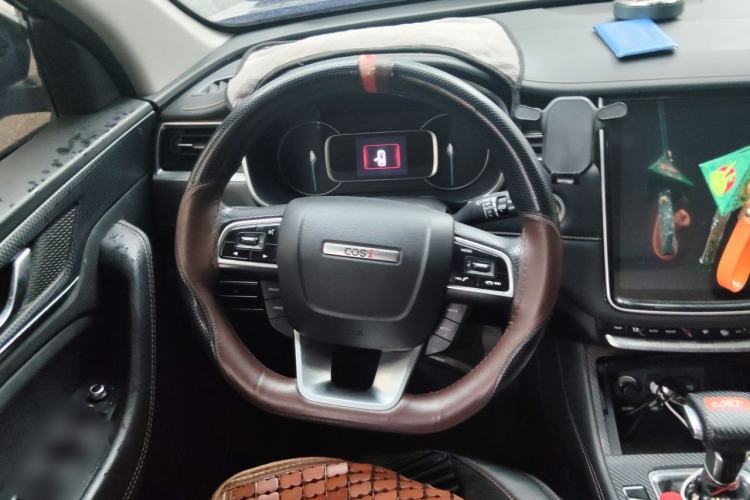 Used CHANGAN OSHAN COS1 2020 1.5T Automatic YueShang Model 6 Seats Steering Wheel