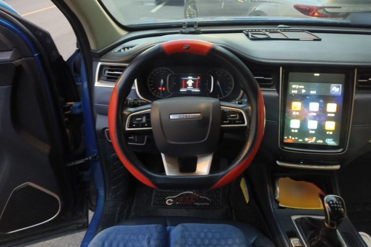 Used CHANGAN OSHAN COS1 2020 1.5T Manual YueShang Model 7 Seats Steering Wheel
