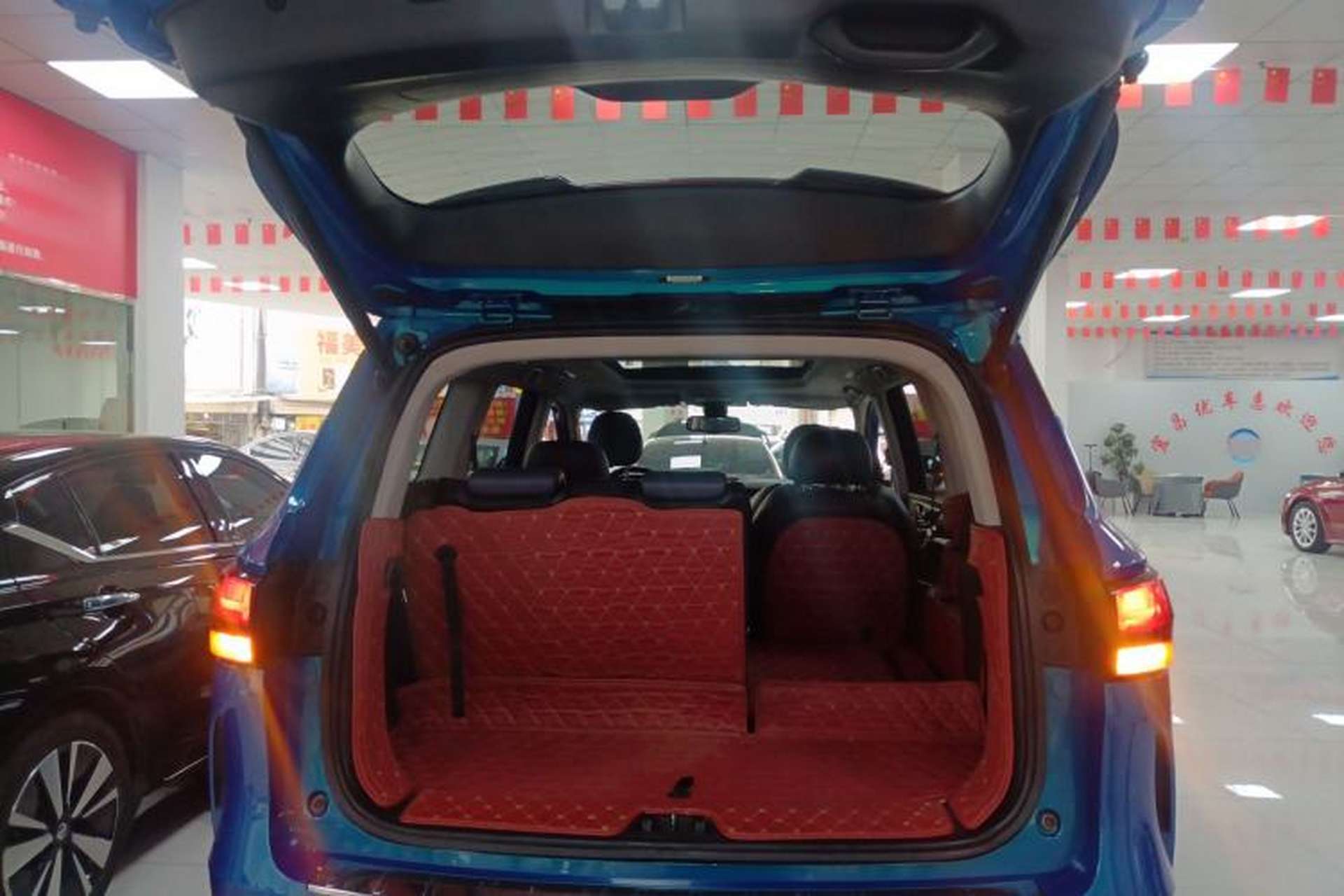 Used CHANGAN OSHAN COS1 2020 GT 2.0T Automatic YueShang Model 7 Seats Trunk
