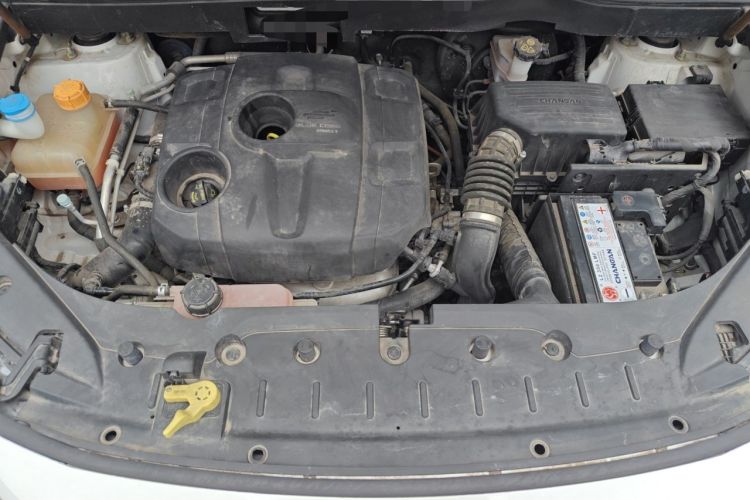 Used CHANGAN OSHAN COS1 2020 1.5T Manual Fashion Edition 7-Seater Engine Bay