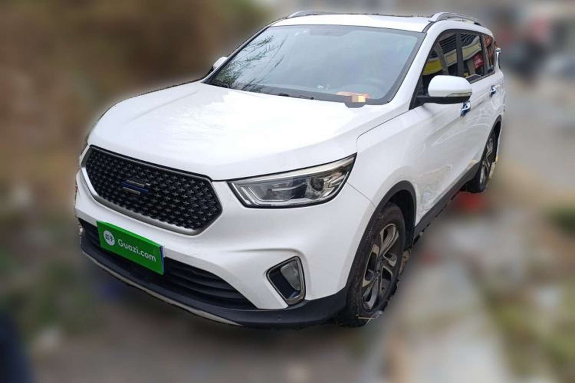 Used CHANGAN OSHAN COS1 2020 1.5T Manual Fashionable Smart Connectivity 7-Seater Front Left 45 Deg