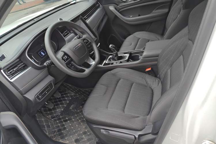 Used CHANGAN OSHAN COS1 2020 1.5T Manual Fashion Edition 7-Seater Left Front Seat