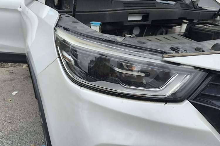 Used CHANGAN OSHAN COS1 2020 GT 2.0T Automatic Luxury 7-Seater Right Front Headlight