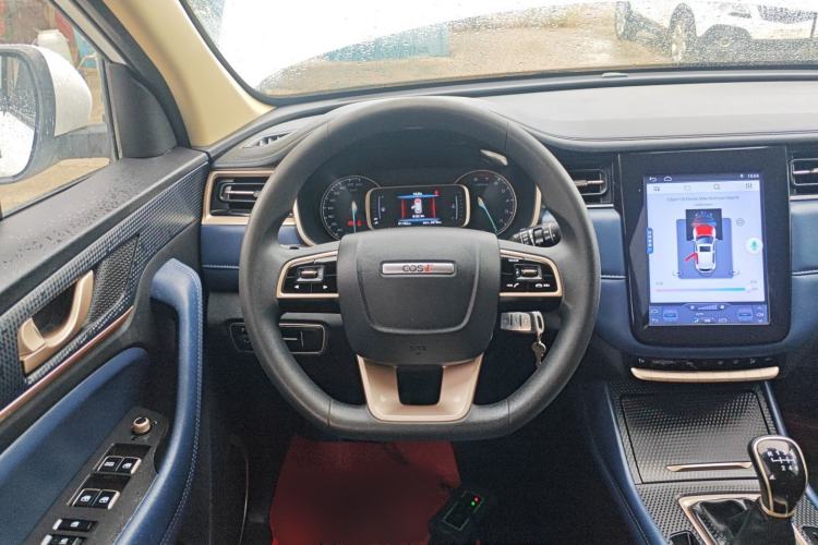 Used CHANGAN OSHAN COS1 2020 1.5T Manual Fashion Edition 6 Seats Steering Wheel