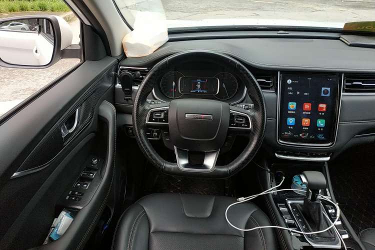 Used CHANGAN OSHAN COS1 2020 1.5T Automatic YueShang Model 7 Seats Steering Wheel