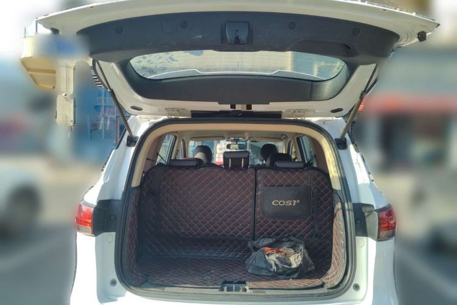 Used CHANGAN OSHAN COS1 2020 1.5T Manual YueShang Model 7 Seats Trunk
