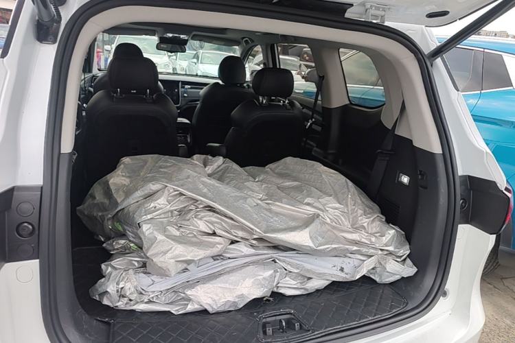 Used CHANGAN OSHAN COS1 2020 1.5T Automatic Rocket Exploration Limited Edition 7-Seater Trunk