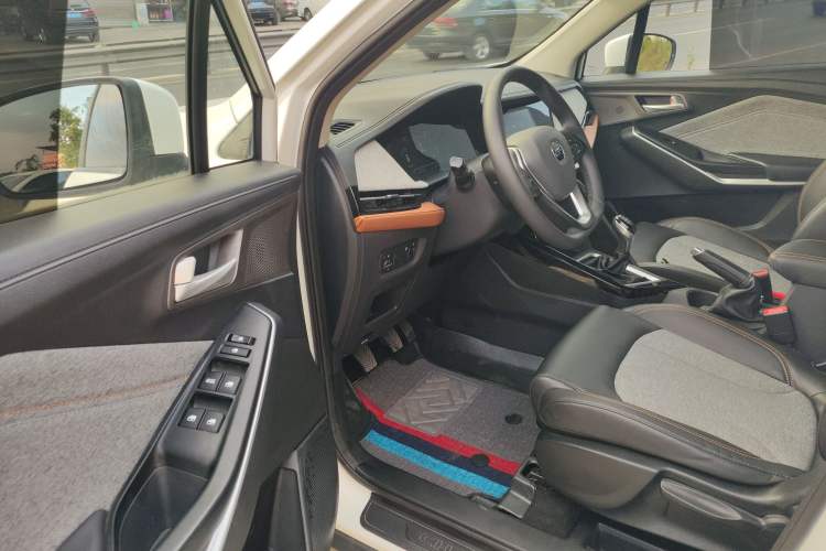 Used CHANGAN OSHAN COS3 2019 1.5L Manual JingShang Model Interior 3