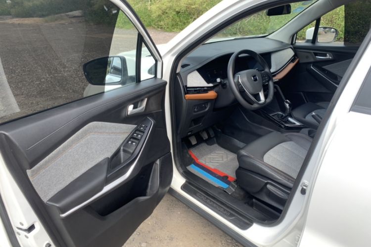 Used CHANGAN OSHAN COS3 2019 1.5L Manual JingShang Model Interior 5
