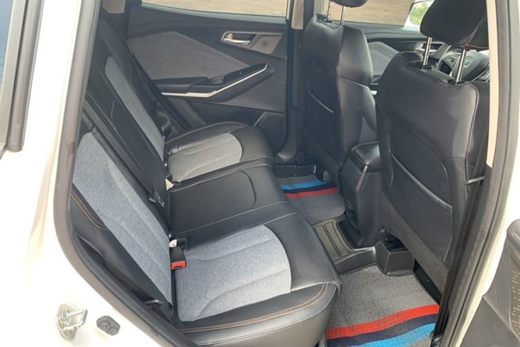 Used CHANGAN OSHAN COS3 2019 1.5L Manual JingShang Model Interior 7