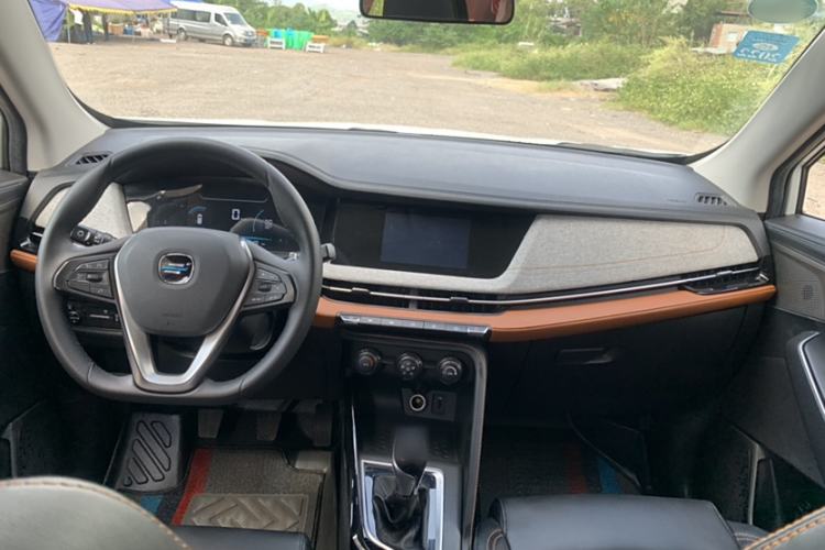 Used CHANGAN OSHAN COS3 2019 1.5L Manual JingShang Model Interior 9
