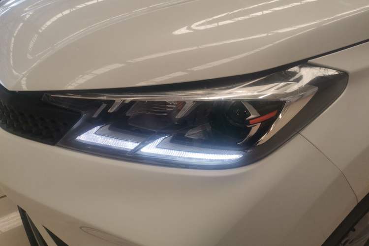 Used CHANGAN OSHAN COS3 2019 1.5L Manual LeShang Model Left Front Headlight