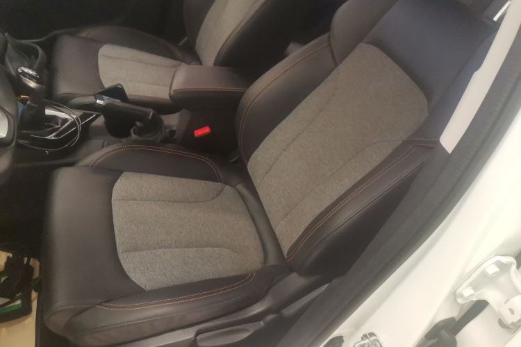 Used CHANGAN OSHAN COS3 2019 1.5L Manual LeShang Model Left Front Seat