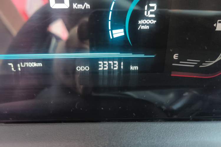 Used CHANGAN OSHAN COS3 2019 1.5L Manual LeShang Model Odometer Close Up