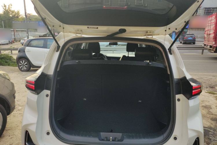 Used CHANGAN OSHAN COS3 2019 1.5L Manual JingShang Model Trunk
