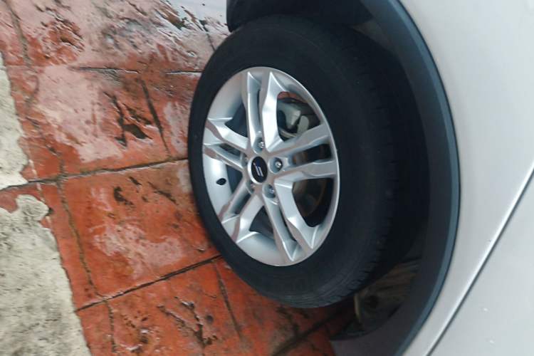 Used CHANGAN OSHAN COS5 2021 1.6L CVT Luxury Model Exterior 8