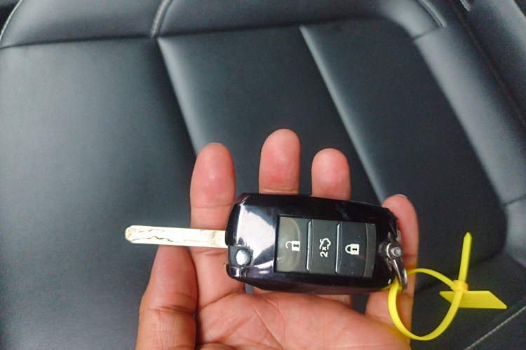 Used CHANGAN OSHAN COS5 2021 1.6L CVT Luxury Model Interior 1