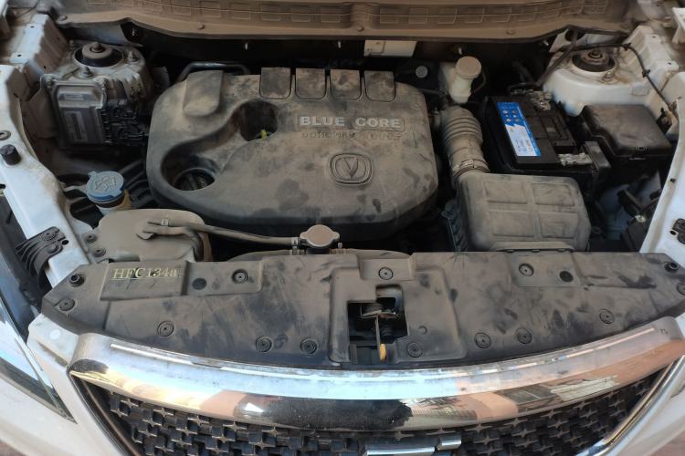 Used CHANGAN OSHAN COS5 2019 1.6L Automatic Classic Version China V Standard Engine Bay