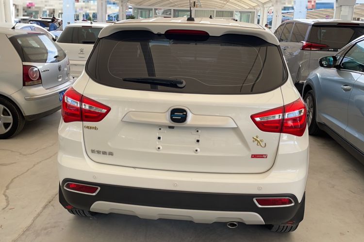 Used CHANGAN OSHAN COS5 2019 1.6L Automatic Classic Model China VI Standard Exterior 4