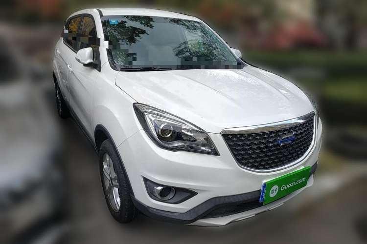 Used CHANGAN OSHAN COS5 2019 1.6L Manual Classic Model China VI Standard Front Right 45 Deg