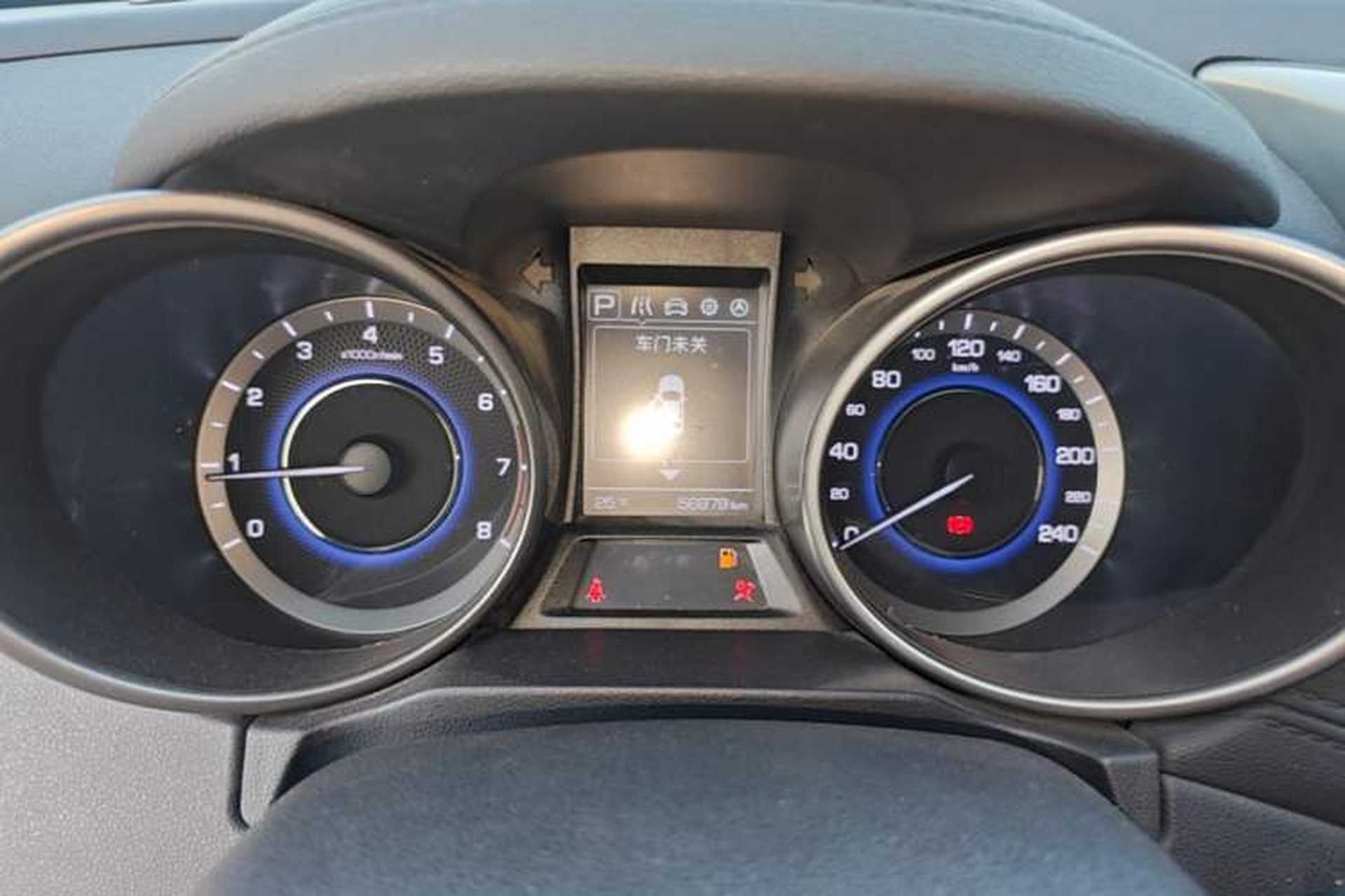 Used CHANGAN OSHAN COS5 2019 1.6L Automatic Classic Model China VI Standard Instrument Cluster