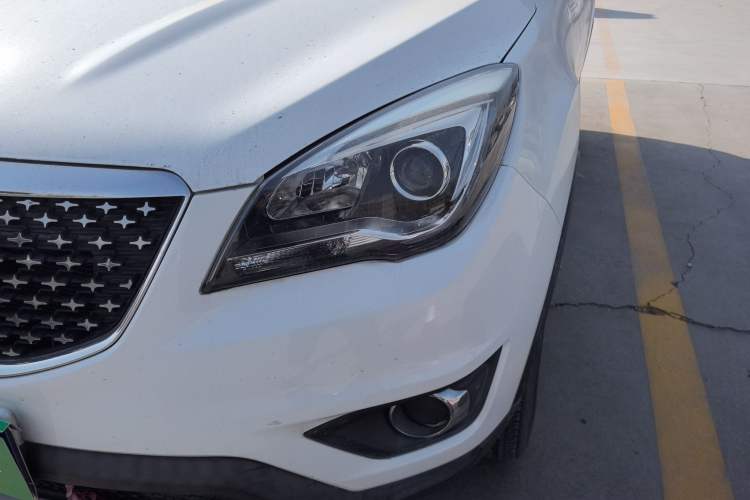 Used CHANGAN OSHAN COS5 2019 1.6L Automatic Classic Model China VI Standard Left Front Headlight