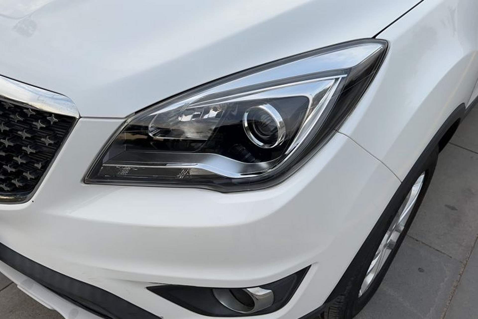 Used CHANGAN OSHAN COS5 2019 1.6L Manual Classic Model China VI Standard Left Front Headlight
