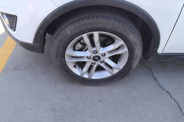 Used CHANGAN OSHAN COS5 2019 1.6L Automatic Classic Model China VI Standard Left Front Wheel Hub