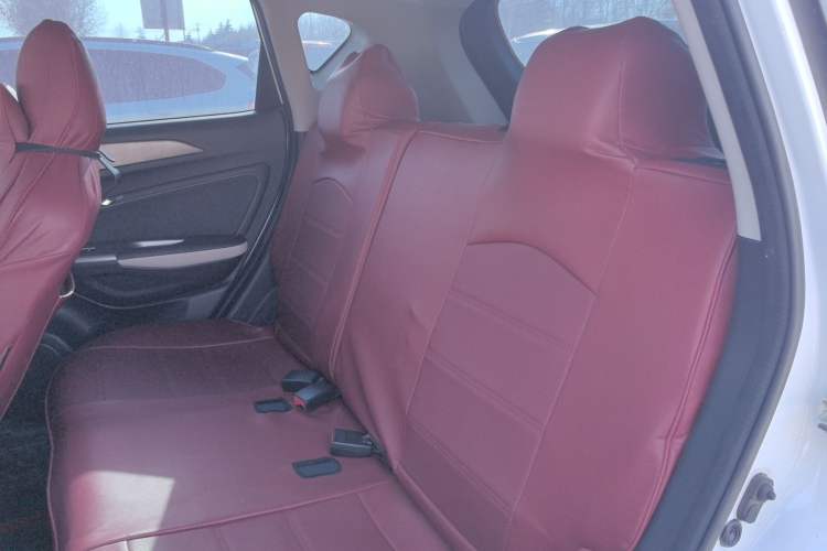 Used CHANGAN OSHAN COS5 2019 1.6L Automatic Classic Model China VI Standard Left Rear Seat