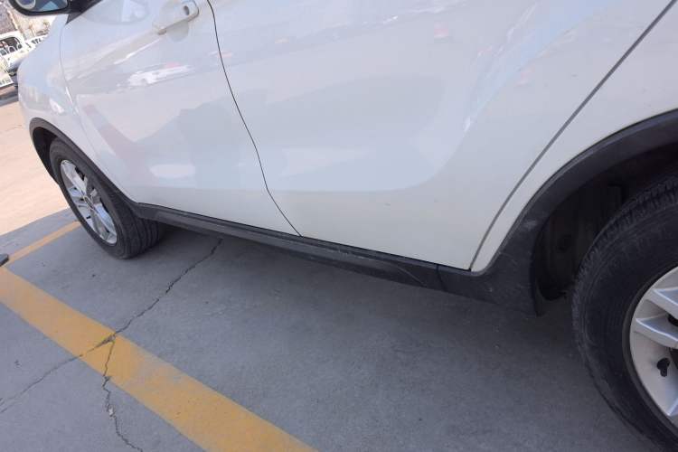 Used CHANGAN OSHAN COS5 2019 1.6L Automatic Classic Model China VI Standard Left Side Sill