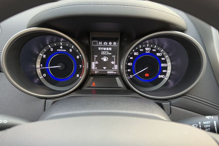 Used CHANGAN OSHAN COS5 2019 1.6L Manual Classic Model China VI Standard Odometer Close Up