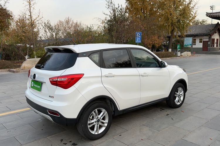 Used CHANGAN OSHAN COS5 2019 1.6L Manual Classic Model China VI Standard Rear Right 45 Deg