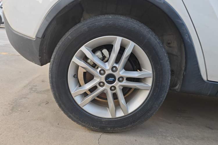 Used CHANGAN OSHAN COS5 2019 1.6L Automatic Classic Model China VI Standard Right Rear Wheel Hub