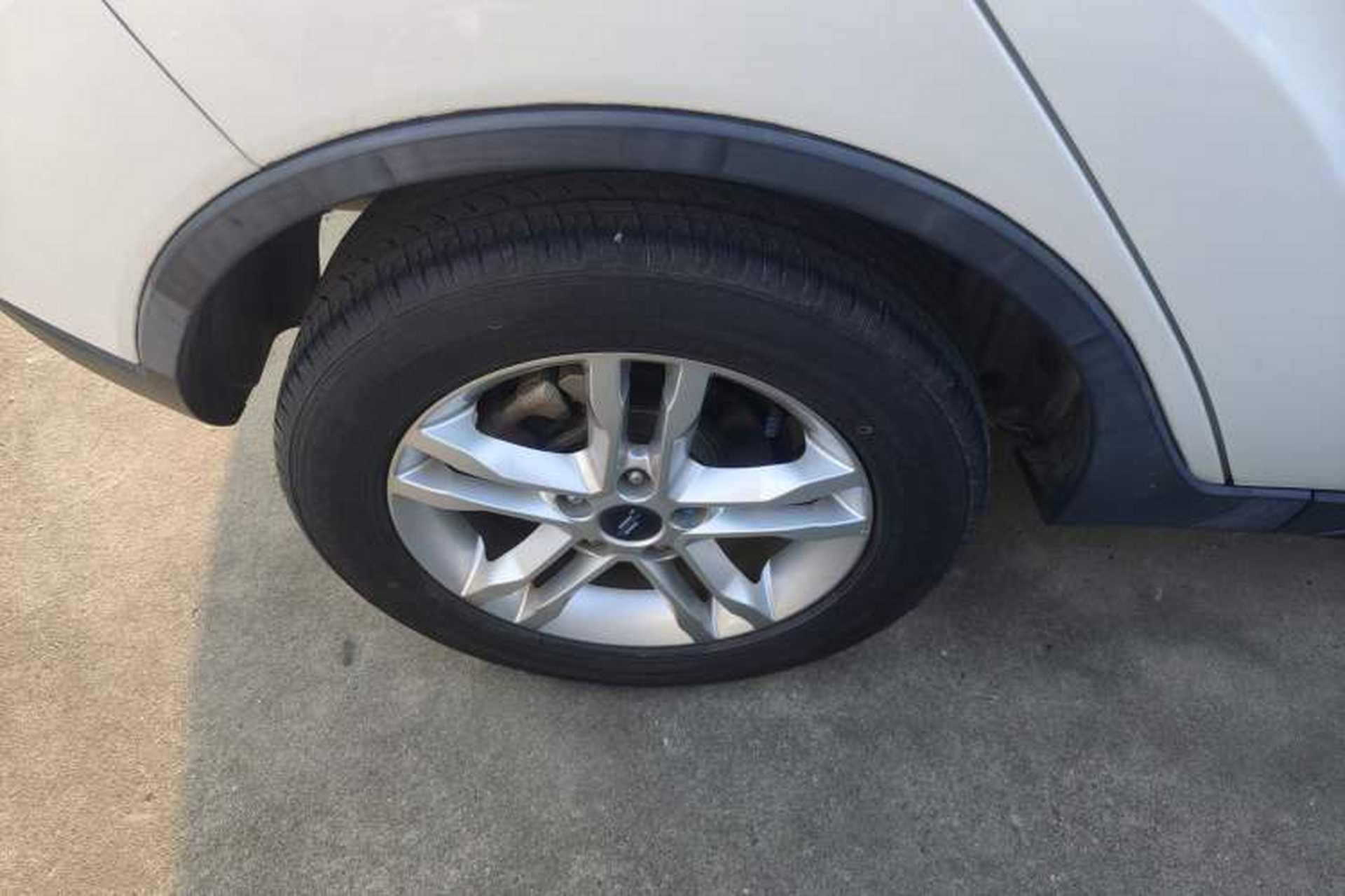 Used CHANGAN OSHAN COS5 2019 1.6L Automatic Classic Model China VI Standard Right Rear Wheel Hub