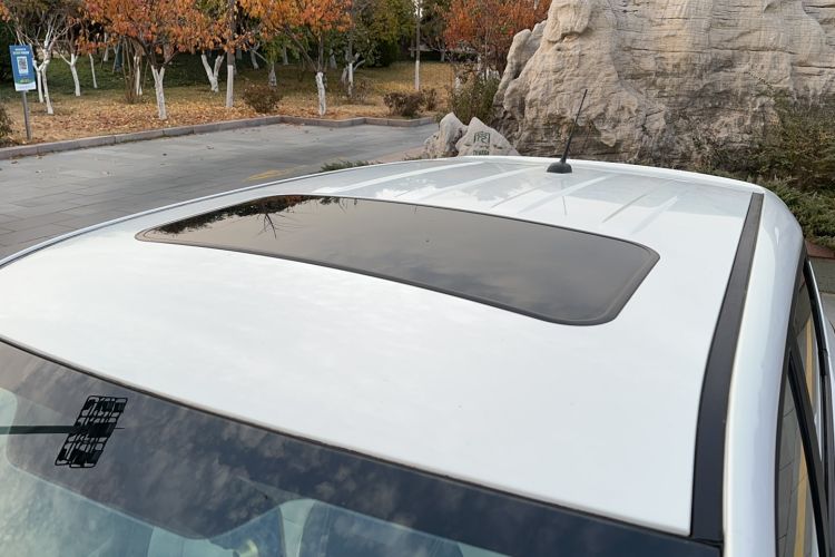 Used CHANGAN OSHAN COS5 2019 1.6L Manual Classic Model China VI Standard Roof