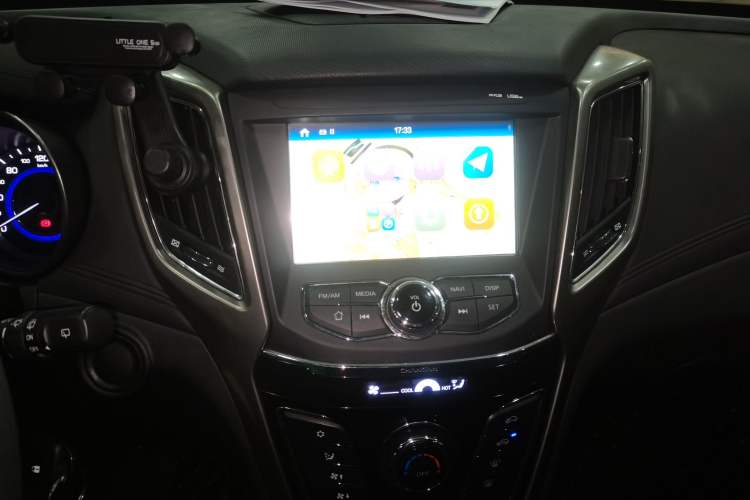 Used CHANGAN OSHAN COS5 2021 1.6L CVT Luxury Model Audio And AC Panel