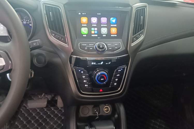 Used CHANGAN OSHAN COS5 2021 1.6L CVT Luxury Model Audio And AC Panel