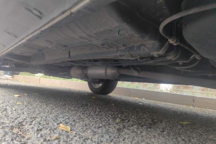 Used CHANGAN OSHAN COS5 2021 1.6L Manual Luxury Model Chassis Rear Left